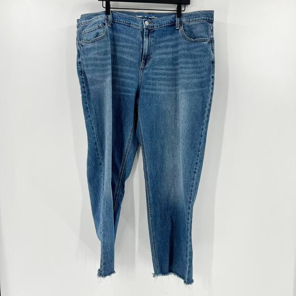 Old Navy Mid Rise Wow Boyfriend Jeans 20 - Picture 2 of 4